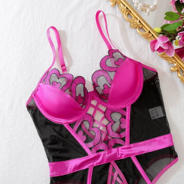 Body sexy en résille ajourée – Lingerie transparente dos nu en dentelle – Tenue érotique femme moulante et glamour – Image 5